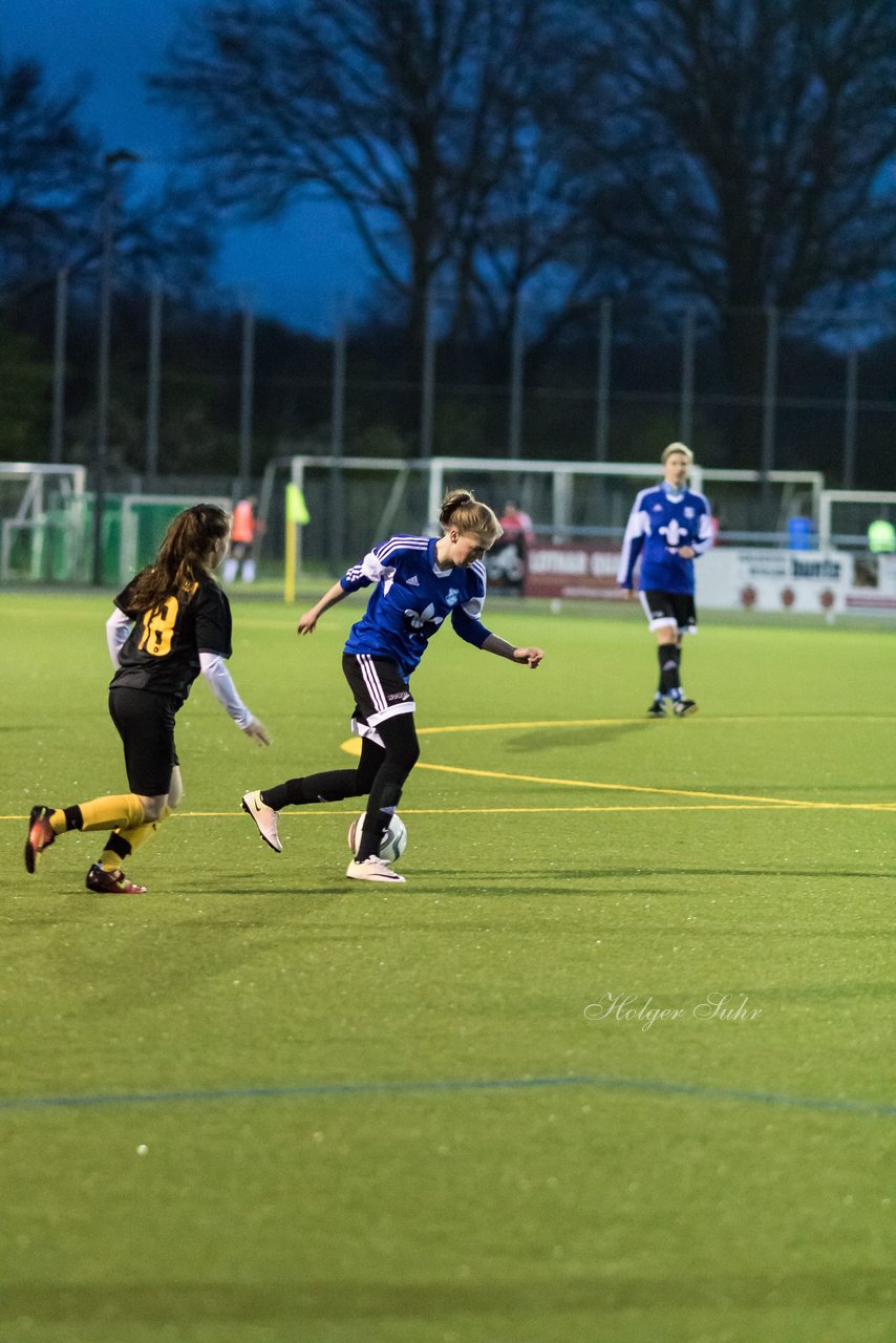 Bild 393 - Frauen Union Tornesch - Victoria : Ergebnis: 4:2